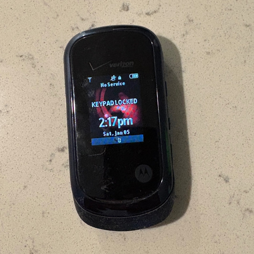 Motorola Rapture VU30 - Blue & Black ( Verizon ) Super Rare Flip Phone (Tested)